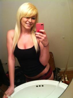 All American Blonde Beauty !!! Catch me while im here, 19