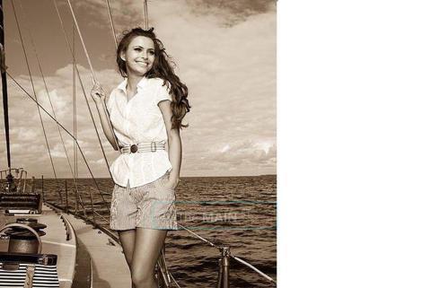 ****N_U_D_E___ N--U--R--U __PLEASURE**** Body-2-Body SLIDE **** Busty __EUROPEAN****, 23