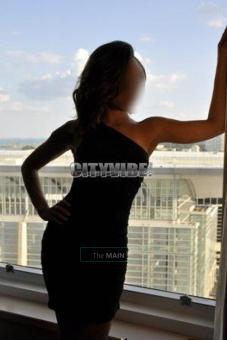 Classy Upscale Brunette Specials Today Only, 32
