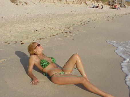 FIT ATTRACTIVE blonde for Sexy Sensual Swedish full body Massage, 35