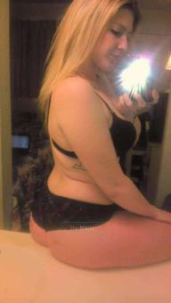 VISITING sexy blonde bombshell ! 4154109634, 34