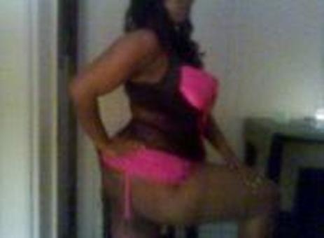 *$*$* ThIcK ~~~~~ ChOcOlAte ~~~~~ VoLuPtOuS ~~~~~~~ BoMbShEll!!!, 28