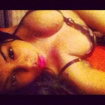 mixed beauty brazilian &black....=) wants to give you the best full body rub down, 18