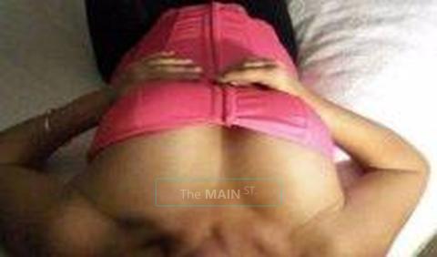 Busty Beautiful Babe ,~~ HEADS turner..~~ let me relax your day away...Sensual Massage, 34