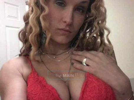 *Green eyed s3x kitten is back & ready to play*, 22