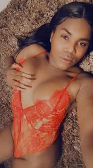 Bend me ??over pull my ??hair OUTCALLS ??, 24