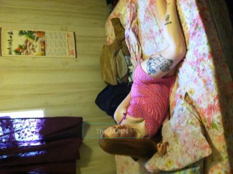 come see lindsay...best deals in morgantown...all real no fake here, 23