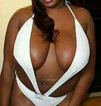 BUSTY Ebony Upscale Relaxing Body Rub, 28