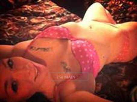 60 80 140 :):):Only in town till 5am ! Sexxyy NATURAL beautiful CHeRRy BoMB ! ?? 919 520-7328 molly, 19