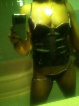 The best top in all the D... last chance before Easter Sunday., 22