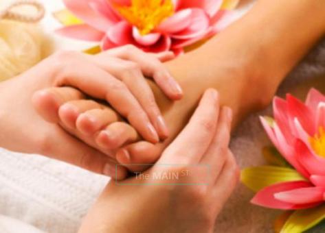 The Best Massage=== Foot Spa ======Relaxing ======== Asian Acupressure, 25