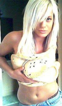 ((â™¥ â™¥ GREEN EYED â™¥ â™¥ )) : : (( â™¥ â™¥ LATENIGHT SPECIALSâ™¥ â™¥ )) : : (( â™¥ â™¥BLONDE VIX, 22
