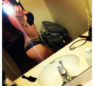 OHHHH baby! Im READY for you *** Now *** Mila natural 34D, 20