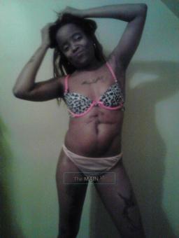 (2 girls here in town ready to play baby ), 25