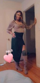 Don't miss your sexy hidden treat A surprise OF A Lifetime, 32