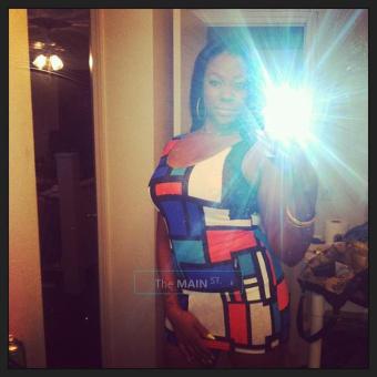 **** New to the city (Miami mommie) tantalizing but discreet Experience Call Draya 405 758 9562, 62