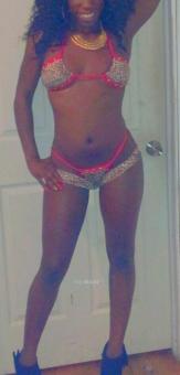 *** NEW GIRL in town looking for ***kisses**!!!, 22