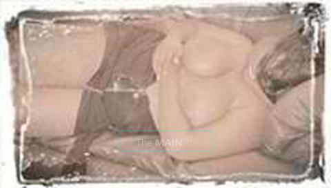 FOUR HANDED MASSAGES AVAILABLE 24HOURS.safe discreet location. total relaxation!, 28