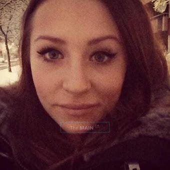 Brunette beauty, spend your time with me :), 21