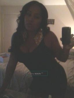 N*A*U*G*H*T*Y Nude Massage** BUSTY** Curvy Tanned Toned Brazilian Playmate (outcalls only), 24