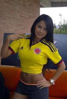 hi guys carolina is back call me, 25