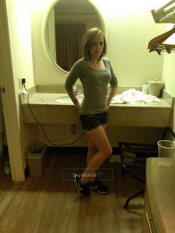 Elaine And Aubry!! 2 girl shows and whatever you like !!, 21