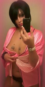 * Mz ~ pReTtY * PiNk * LiPz ~ *5~StaR ~* .... SATISFACTION * GUARUNTEED!, 24