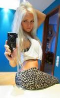 blonde barbie its me or its free, 24