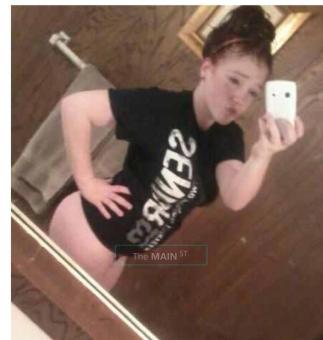 cali is back "red hair godess", 19