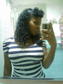 ** 100%REAL ** -> -> -> Am I The Only TS With REAL Pix On BACKPAGE ? ? ?, 25