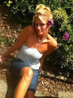 Come let me melt your stress away!, 31