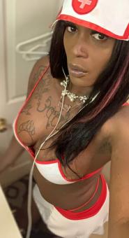 Head nurse is here, 29