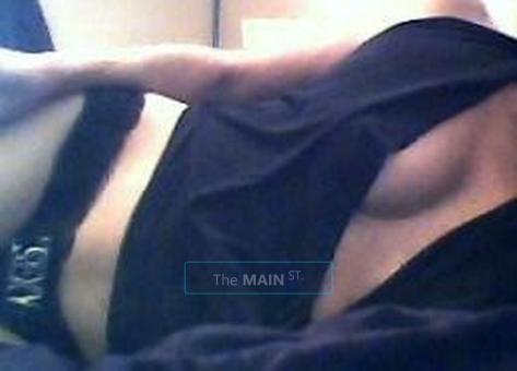 sexy petite sweet college girl ready to play, 23
