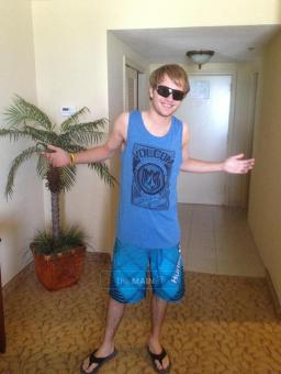 20 year old college student...lots of free time!!