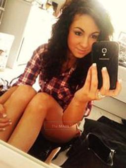 100 Roses Special Young Hot Barbie Visiting Hyannis, 21