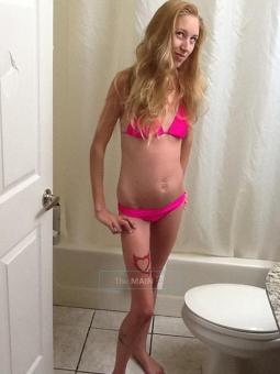 Im back an ready petite ,blonde hair,blue eyes an ready to have some fun!, 23