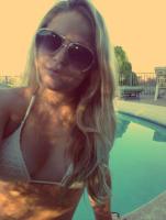 (((HOTT))) Sexxi ((T_EENAGE)) GIRL next DOOR, 19