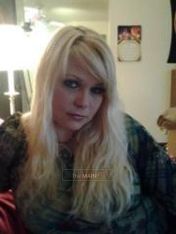 BOOM!!! Katie is here and ready to play Come on!, 28