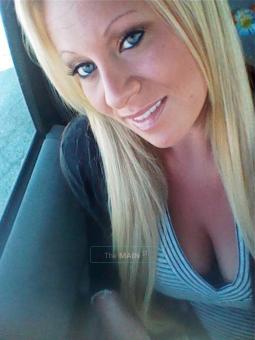 Do you want to spend time with me??...Hi, Im, 25