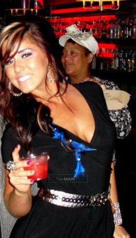@NDLE w/ C@UT!ON) â˜  (sexy brunette ) ( @DD!CT!V3 * CUT!3 )80 LAsT DAy