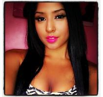 Do you enjoy the girl next door? Totally down to please you. Latina & Caliente