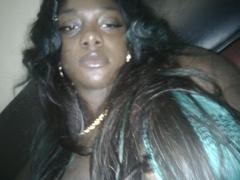 big breast, nice butt come play with me now chocolate and come get it 2 roses for every hour!!!!