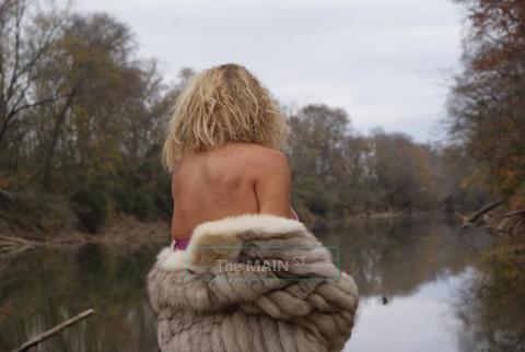 SATURDAY * ALL DAY *** DOWNTOWN *** Let Violet TITTILATED you * NOSE To TOES, 51