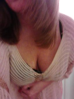 * █CUBAN hot latin blonde █ == 786 424-1559 fullbody rub, 36