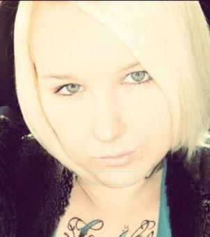 120 SPECIALS. ****** HOTT BLONDE ....... Dont Miss Out ........ HOTT BLONDE ***** 120 Specials, 22
