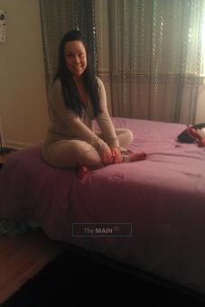 Italian Hottie Cherry Hill incall tonight., 29