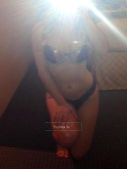 Late night fun with Jade, 24