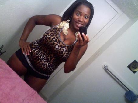 Ms.Bree, 22