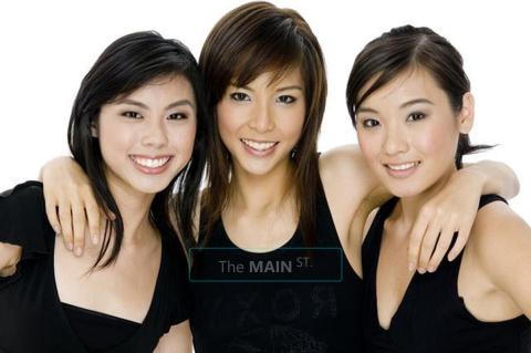 ? ? ? 4 Hands Special Unbeatable Price New Asian Therapists ? ? ?, 28