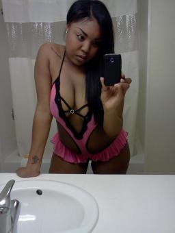 New Girl On The Block Here To Play With You ;), 23